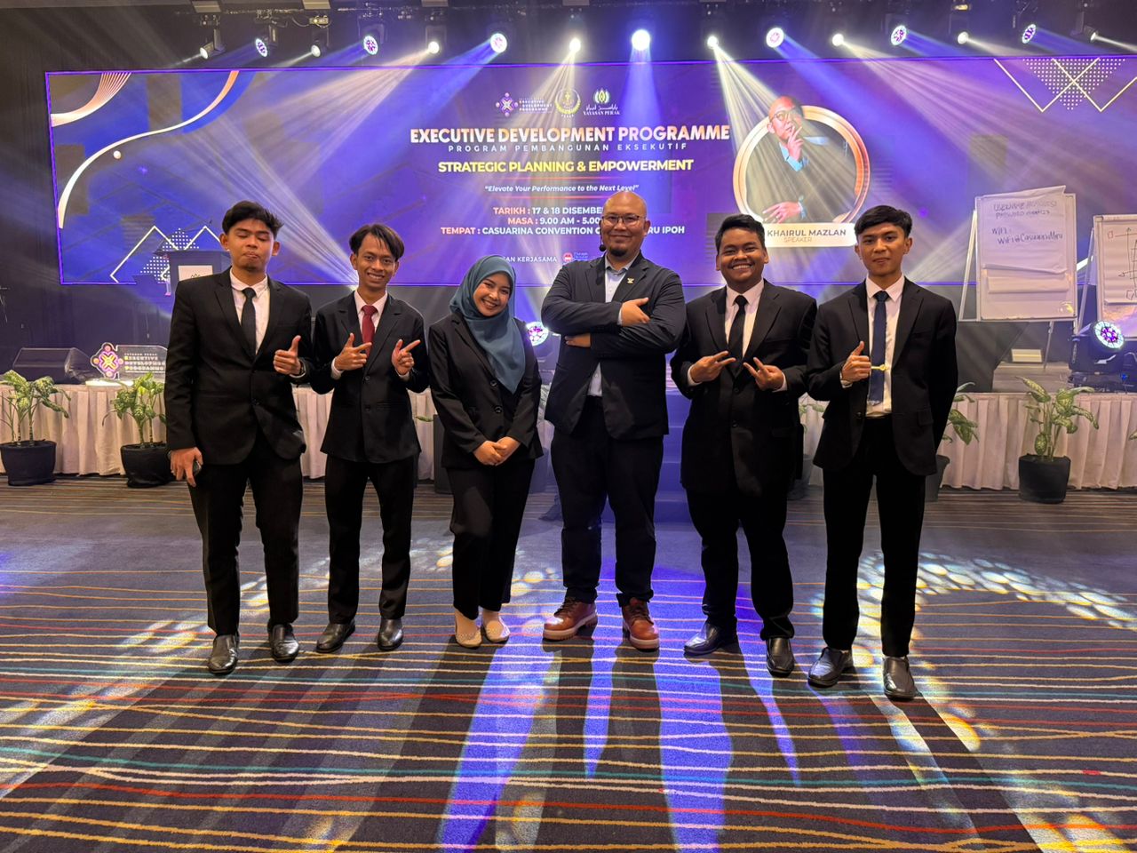 Group photograph at an executive development programme